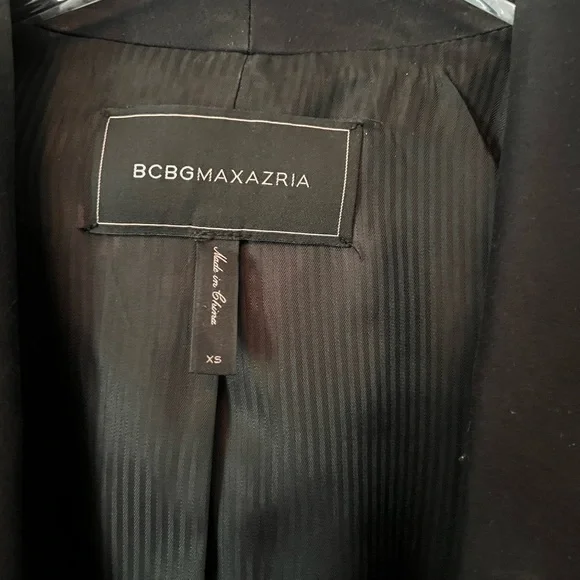 BCBGMAXAZRIA animal print blazer size XS - Picture 4 of 4